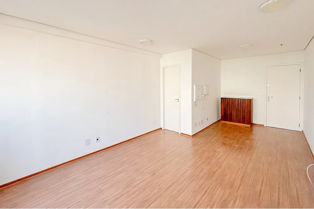 BVI 240 Sala 601401007-24 - REMAX Paradisus Exclusividades