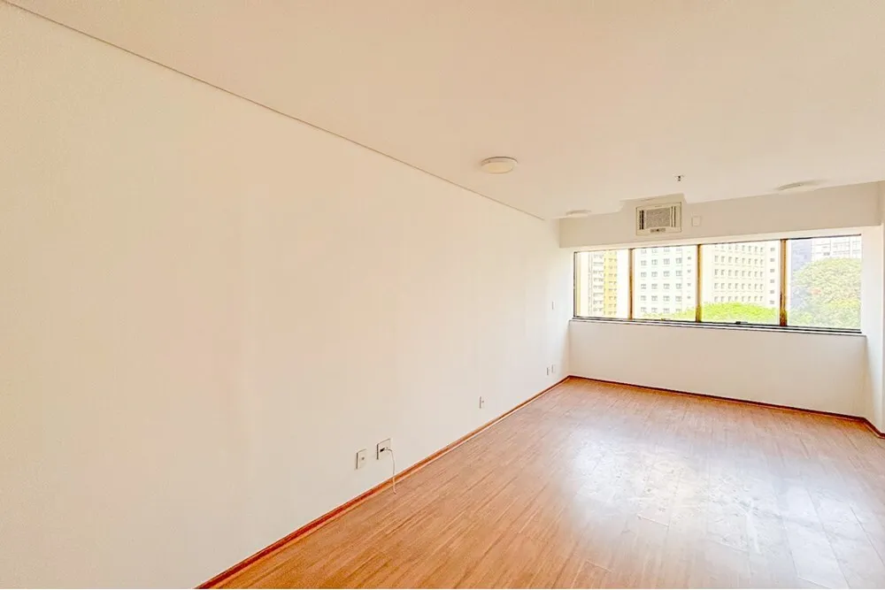 BVI 240 Sala 601401007-24 - REMAX Paradisus Exclusividades