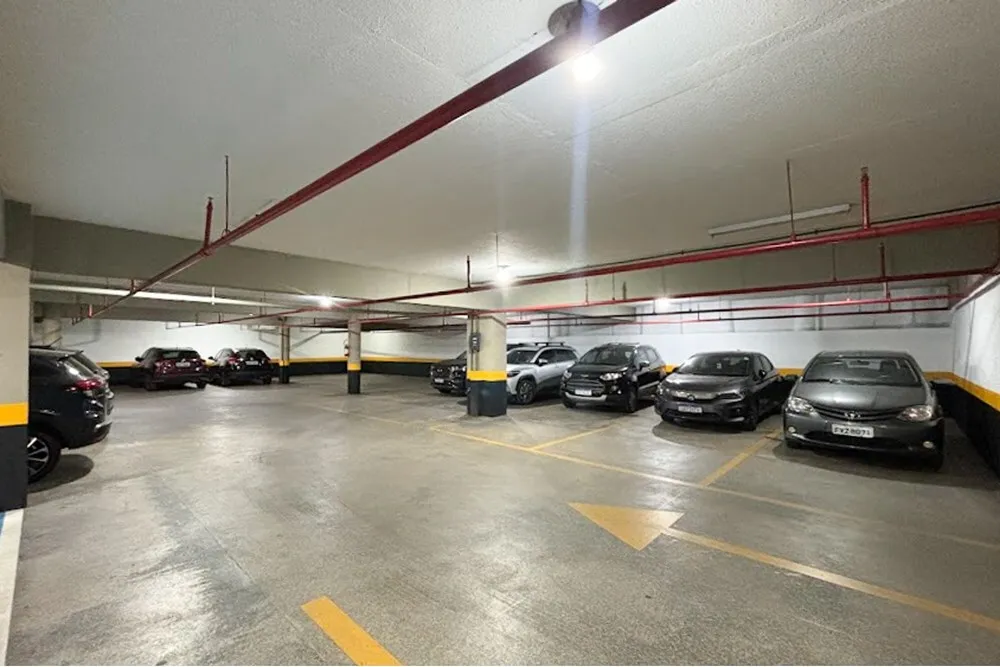 BVI 240 Sala 601401007-24 - REMAX Paradisus Exclusividades