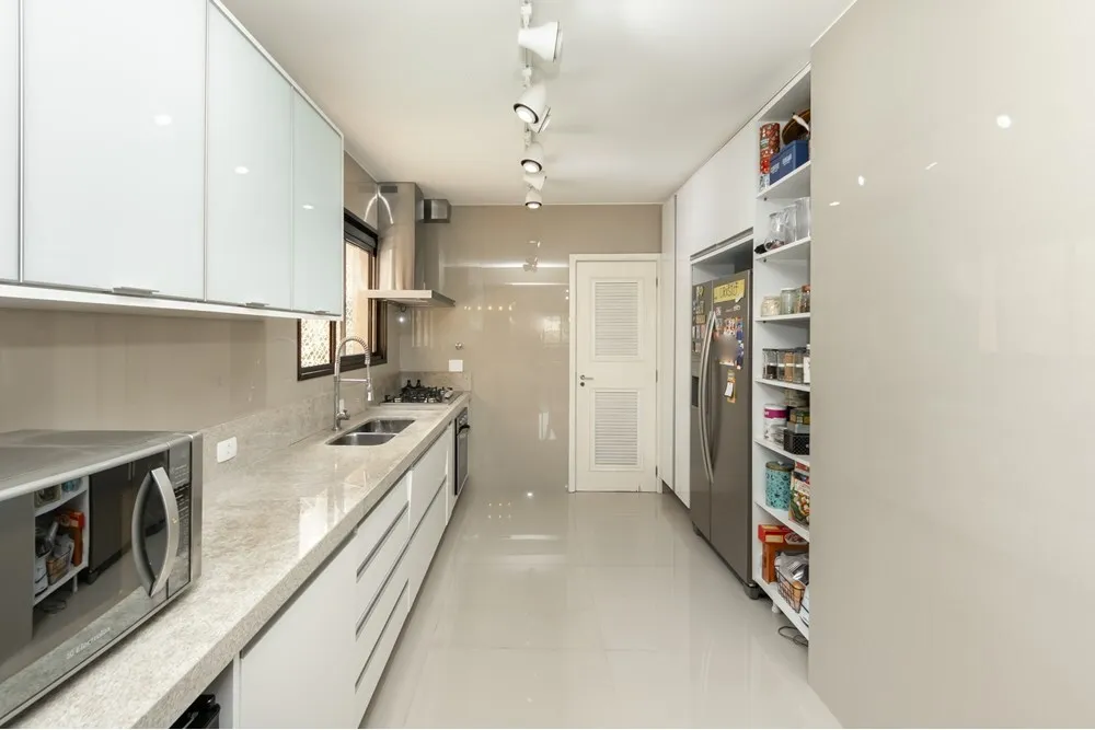 VANGDO 38 Apto 601361051-6 - REMAX Trio Exclusividades