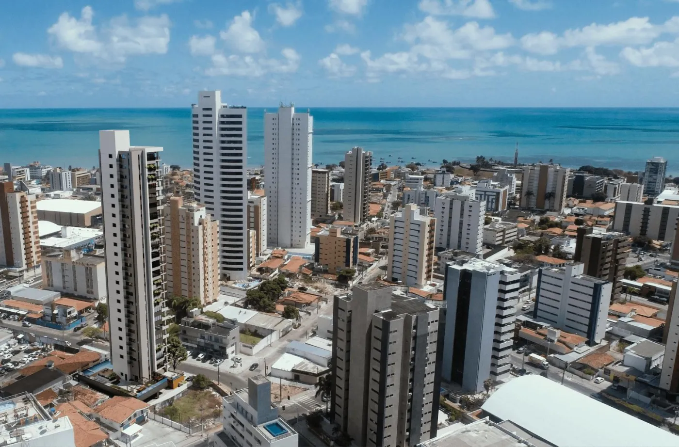 360 House - EQ Empreendimentos