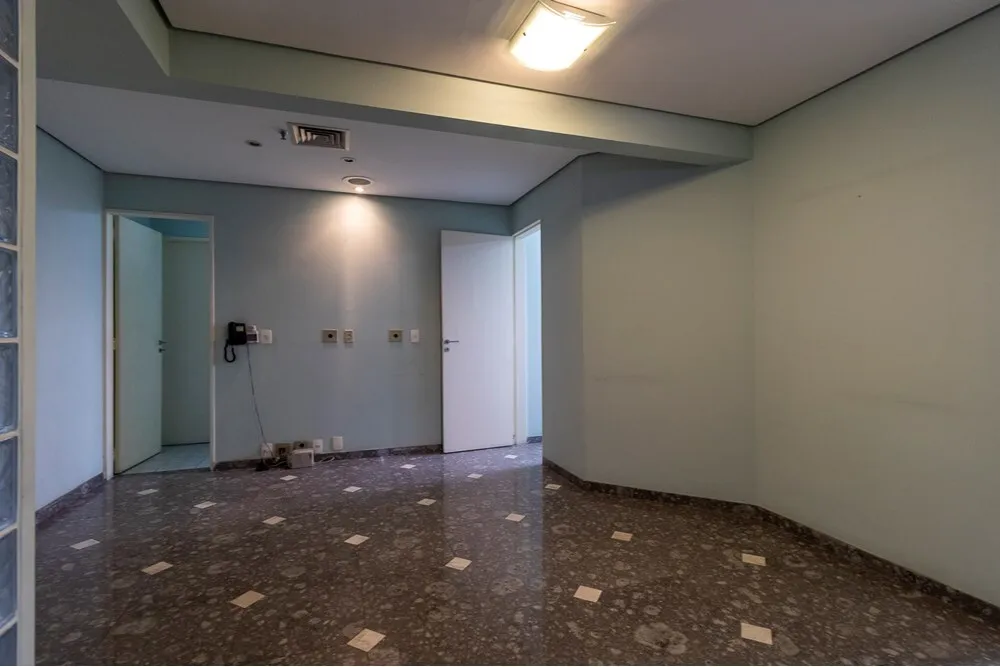 VMDDM 1061 Loja 601401005-34 - REMAX Paradisus Exclusividades