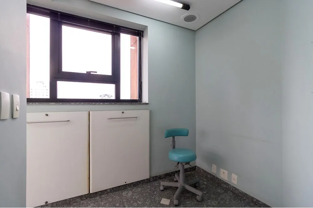 VMDDM 1061 Loja 601401005-34 - REMAX Paradisus Exclusividades