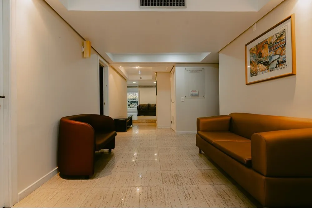RBMT 672 Prédio 610371009-190 - REMAX Rocket Exclusividades
