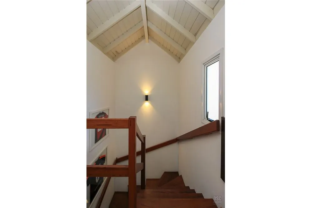SSAAG 87 Casa 610371014-136 - REMAX Rocket Exclusividades