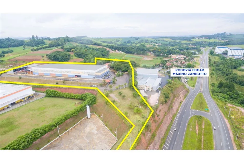 CEMZ 69 Pavilhão 690591010-33 - REMAX Máxima Exclusividades