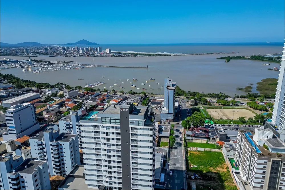 FEM 112 Apto 590231010-104 - REMAX Dream On Exclusividades