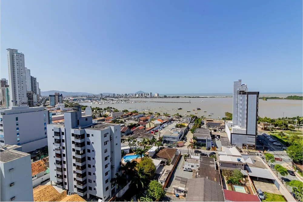 FEM 112 Apto 590231010-104 - REMAX Dream On Exclusividades