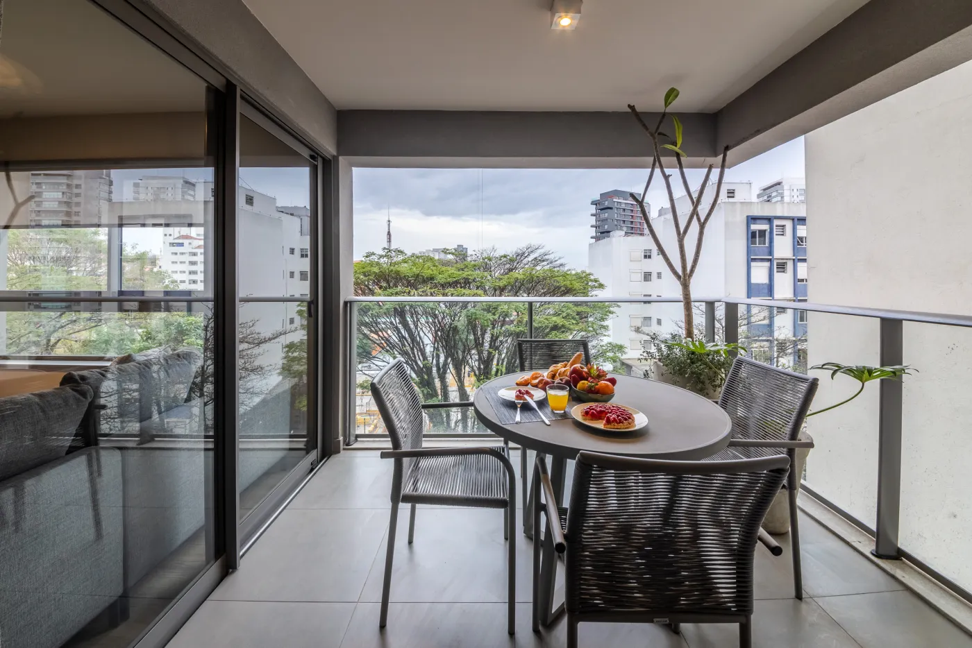 NOON Small Luxury Apartments - Vila Madalena
