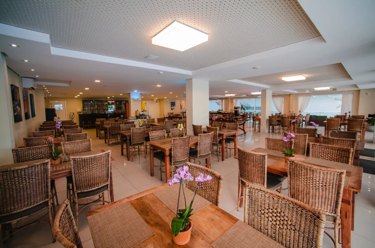Hotel Ingleses Acquamar - Praiatur Empreendimentos
