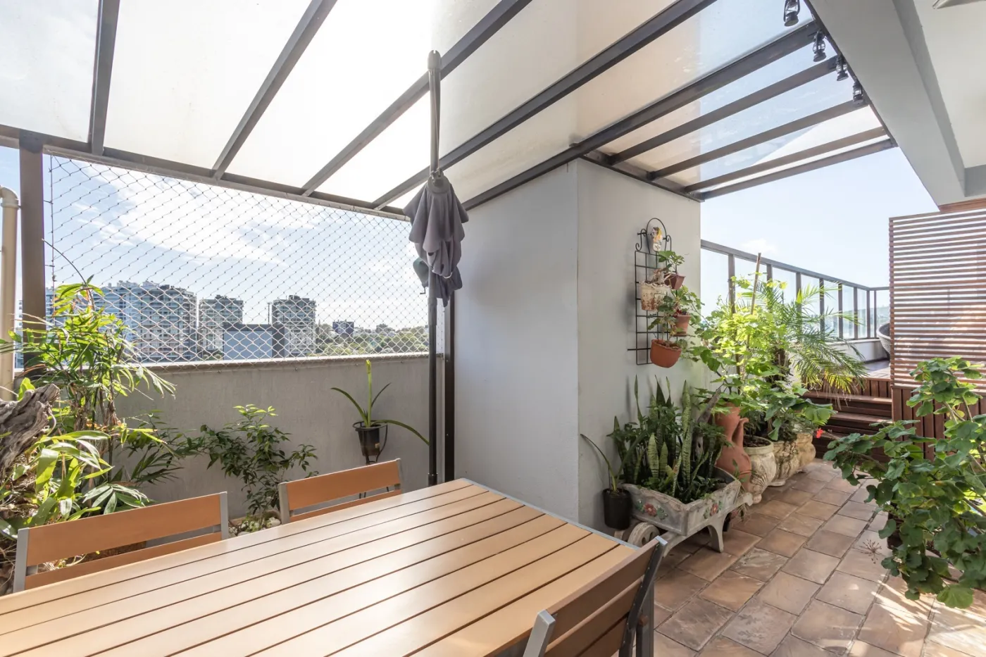 CDPGBV 1175 Apto 33432 - Luxton Imóveis Exclusividades