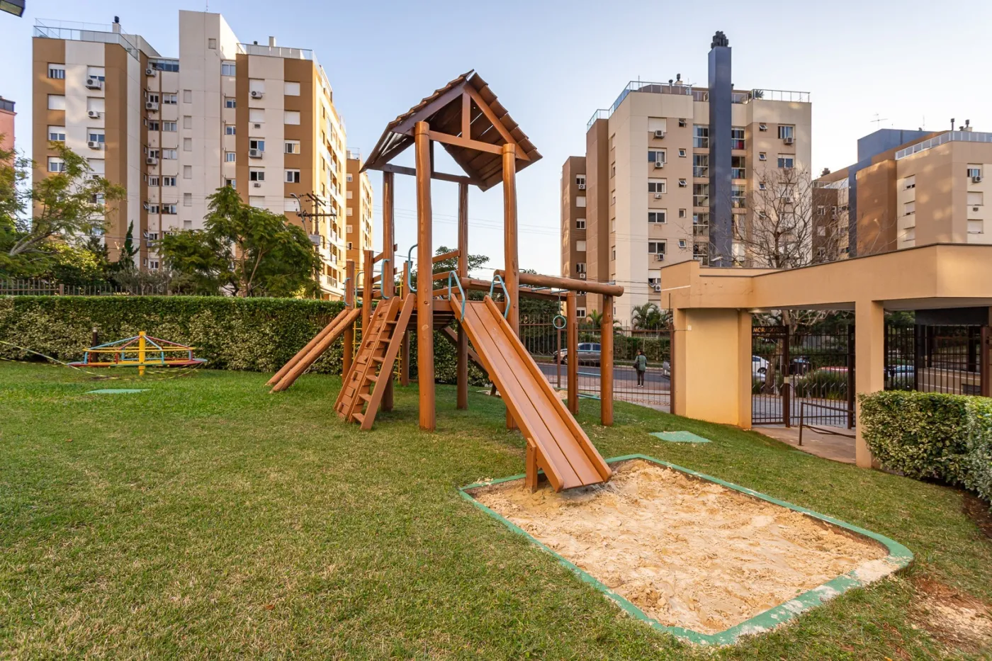 CDPGBV 1175 Apto 33432 - Luxton Imóveis Exclusividades