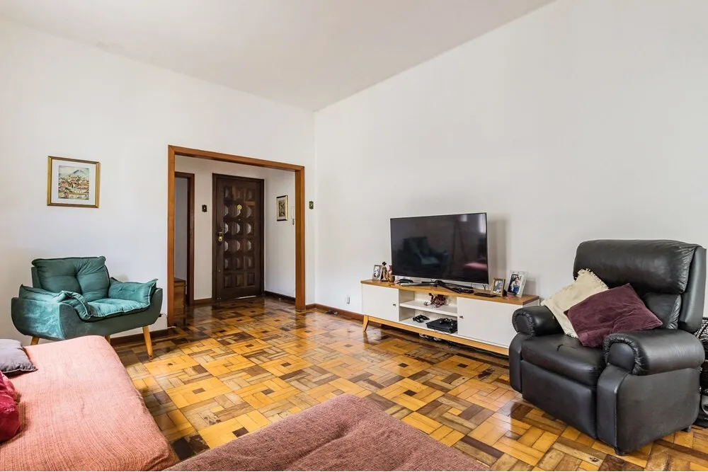 PI 181 Apto 612511042-18 - REMAX Moderna Exclusividades