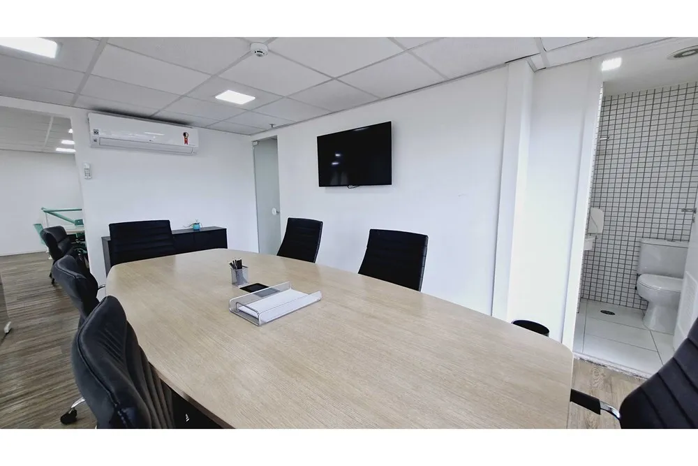 BP 72 Sala 601361020-384 - REMAX Trio Exclusividades