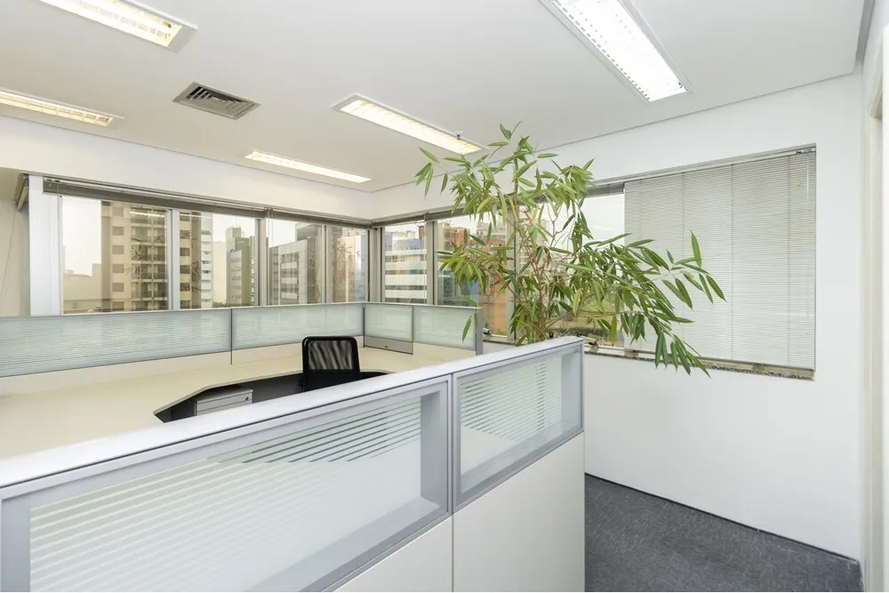 PCD 184 Sala 630331089-9 - REMAX Comunità Exclusividades