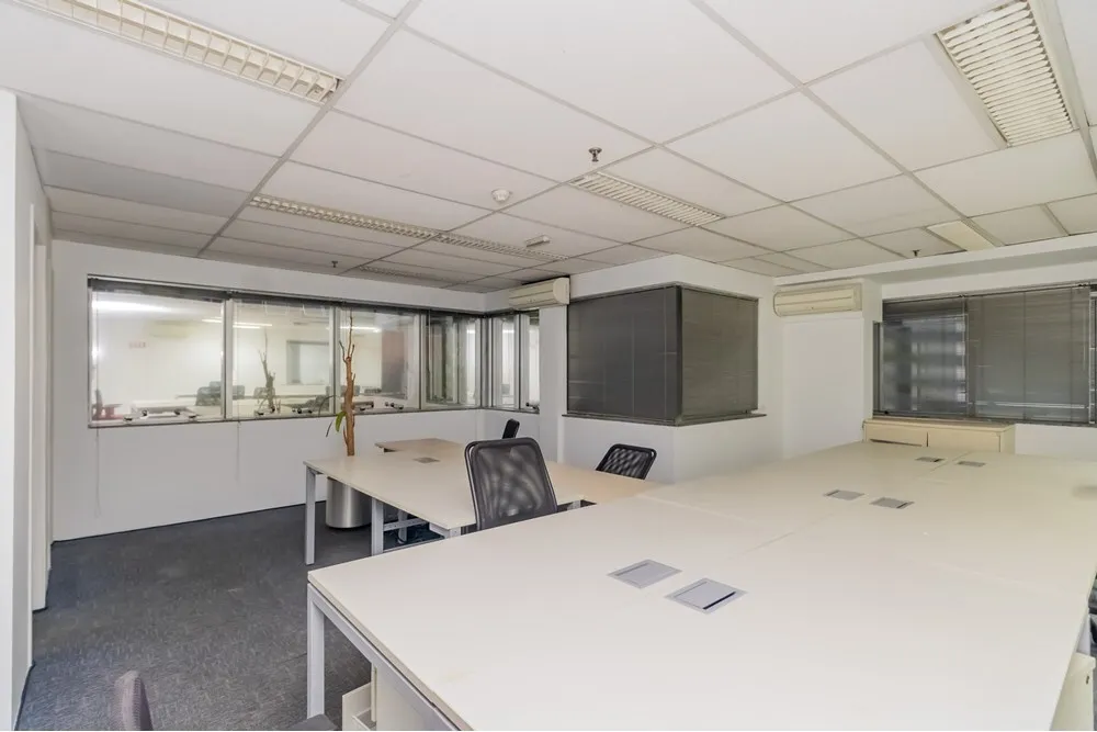 PCD 184 Sala 630331089-9 - REMAX Comunità Exclusividades