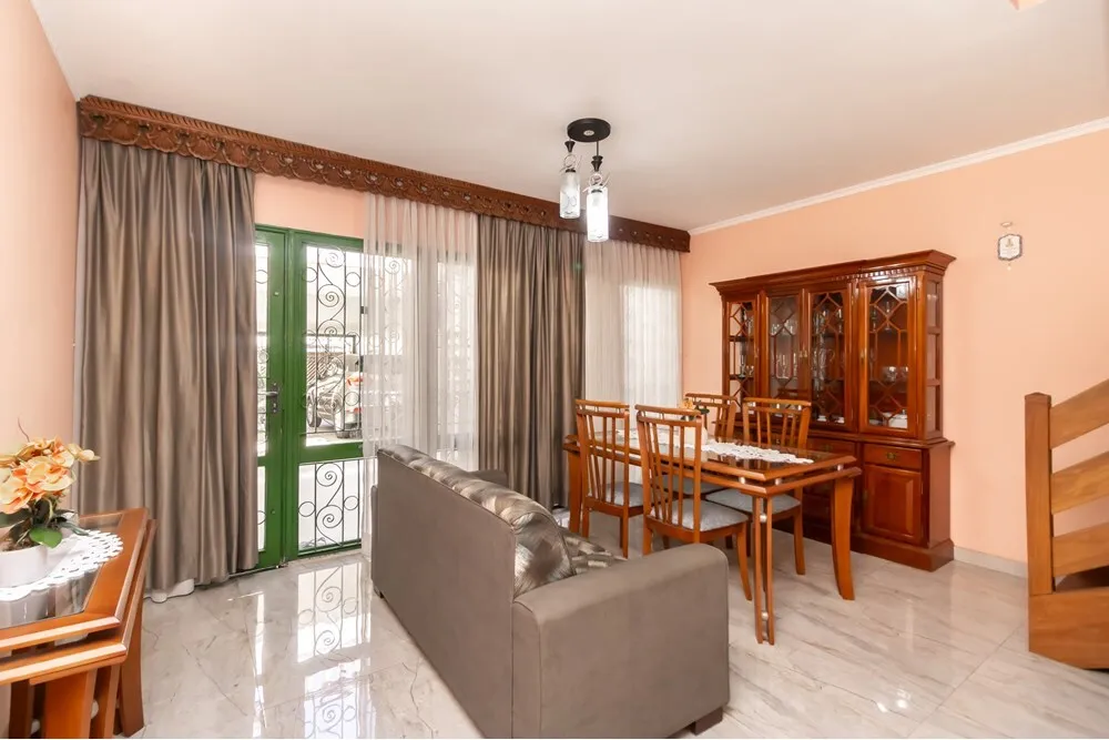 CMP 638 Casa 601811010-25 - REMAX HomeVision Exclusividades