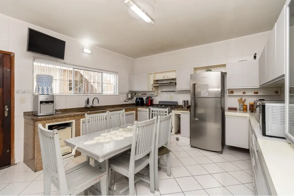 CMP 638 Casa 601811010-25 - REMAX HomeVision Exclusividades