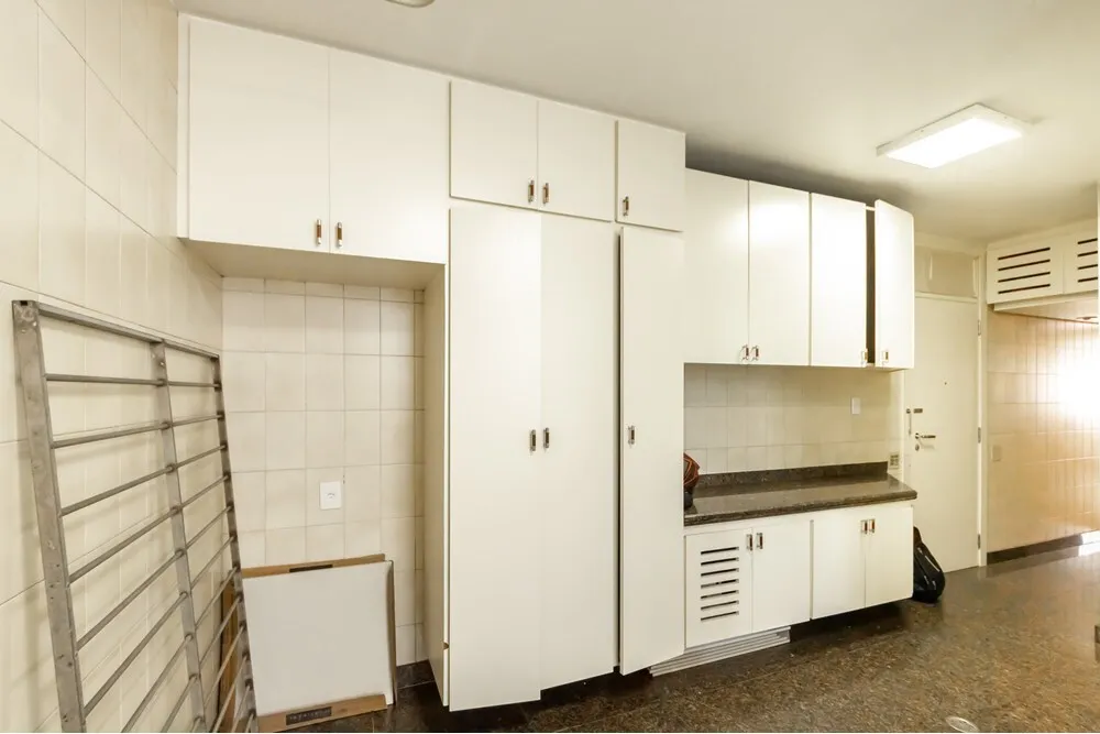 JEAMV 725 Apto 601081065-20 - REMAX Lepex Exclusividades