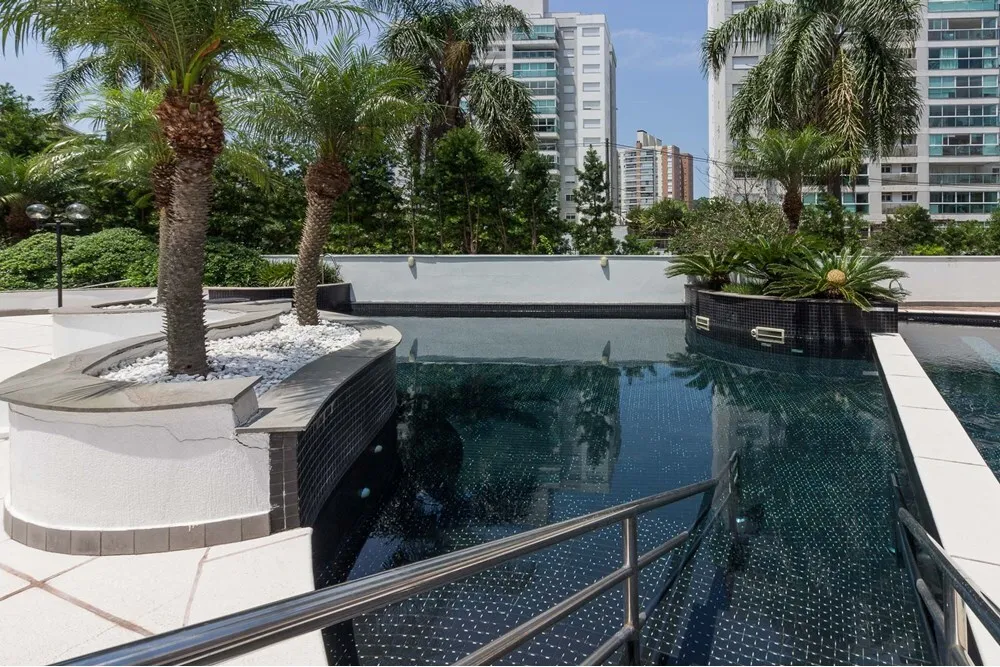 JDSI 230 Apto 612511054-9 - REMAX Moderna Exclusividades