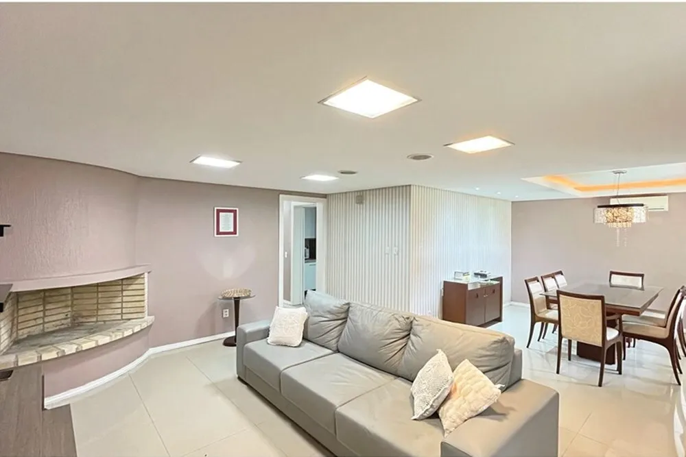 IJB 1200 Casa 610191048-19 - REMAX Casa Sul Exclusividades