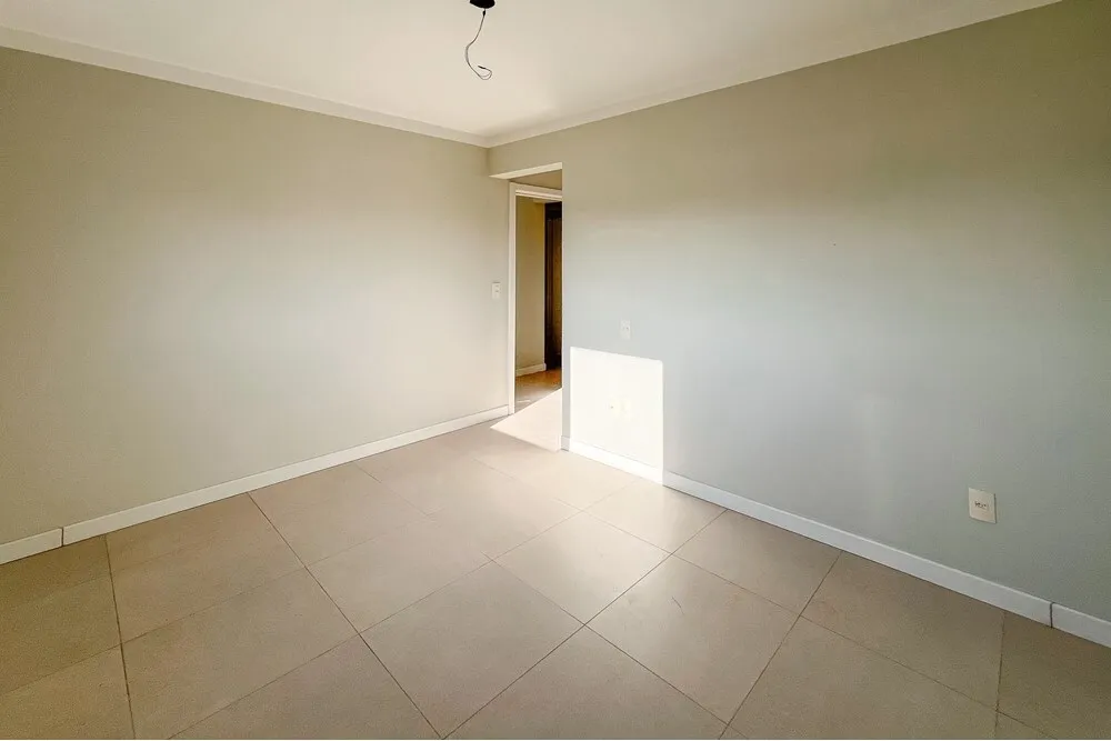 CC 21 Apto 612651033-48 - REMAX Pillares Exclusividades