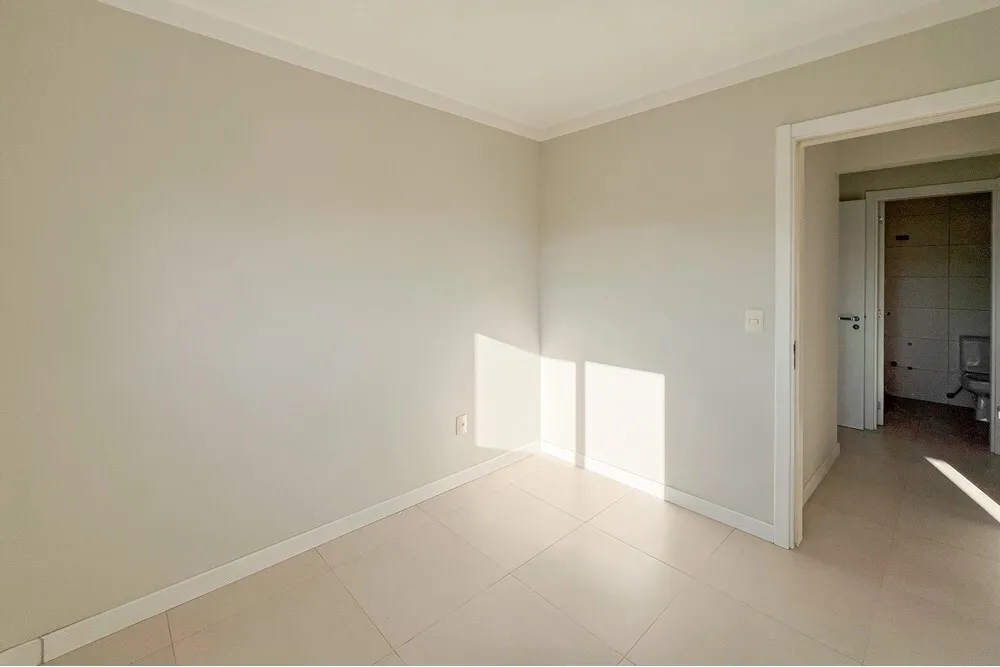 CC 21 Apto 612651033-48 - REMAX Pillares Exclusividades