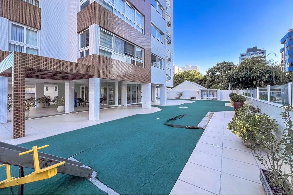 CC 21 Apto 612651033-48 - REMAX Pillares Exclusividades