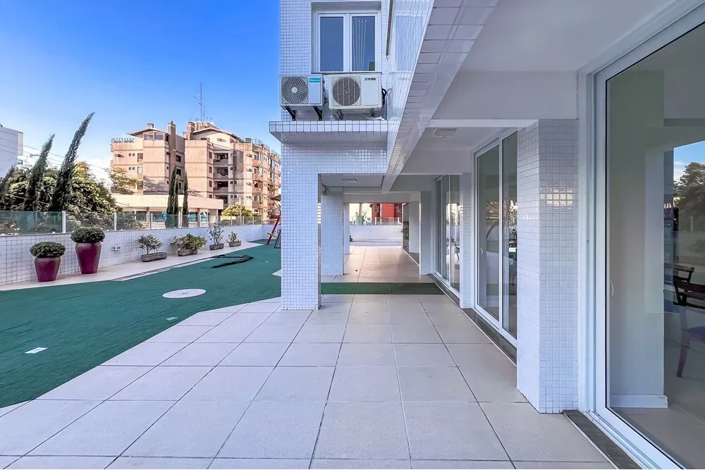 CC 21 Apto 612651033-48 - REMAX Pillares Exclusividades