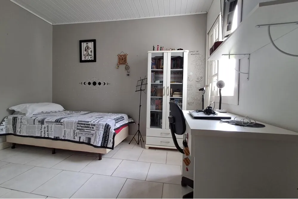 JAI 52 Casa 612531034-100 - Remax MC3 Exclusividades