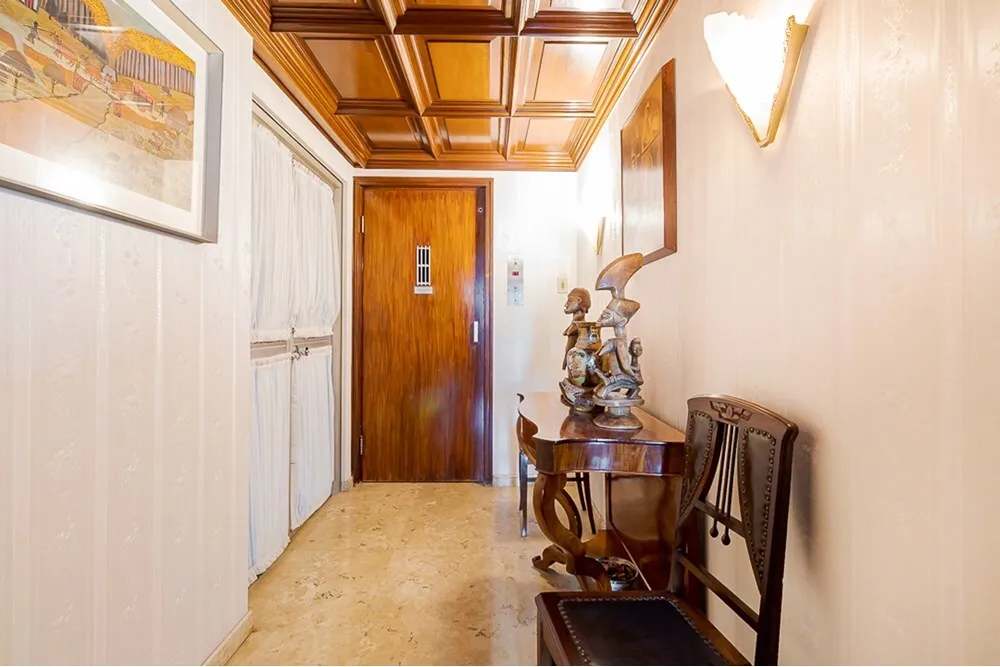 HP 147 Apto 601081007-80 - REMAX Lepex Exclusividades