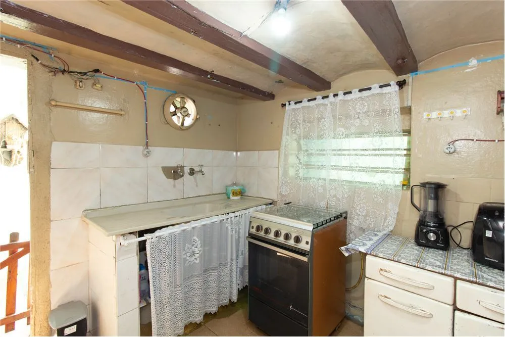 BJDSJ 515 Casa 601971018-1195 - REMAX Empire Exclusividades