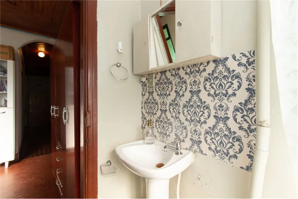 BJDSJ 515 Casa 601971018-1195 - REMAX Empire Exclusividades