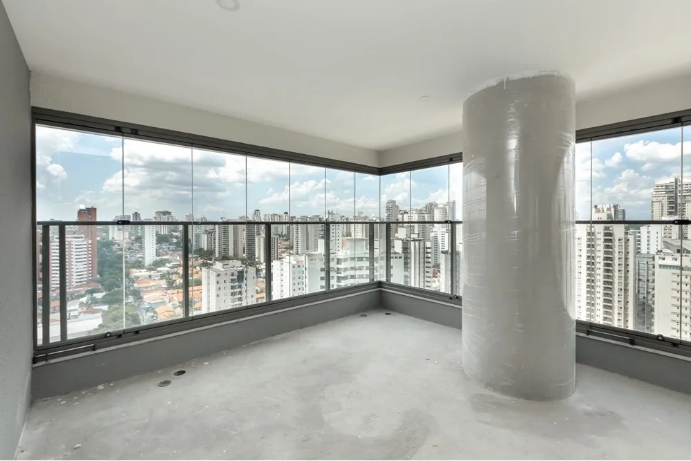 CBDJM 685 Apto 601721027-18 - REMAX Front Exclusividades