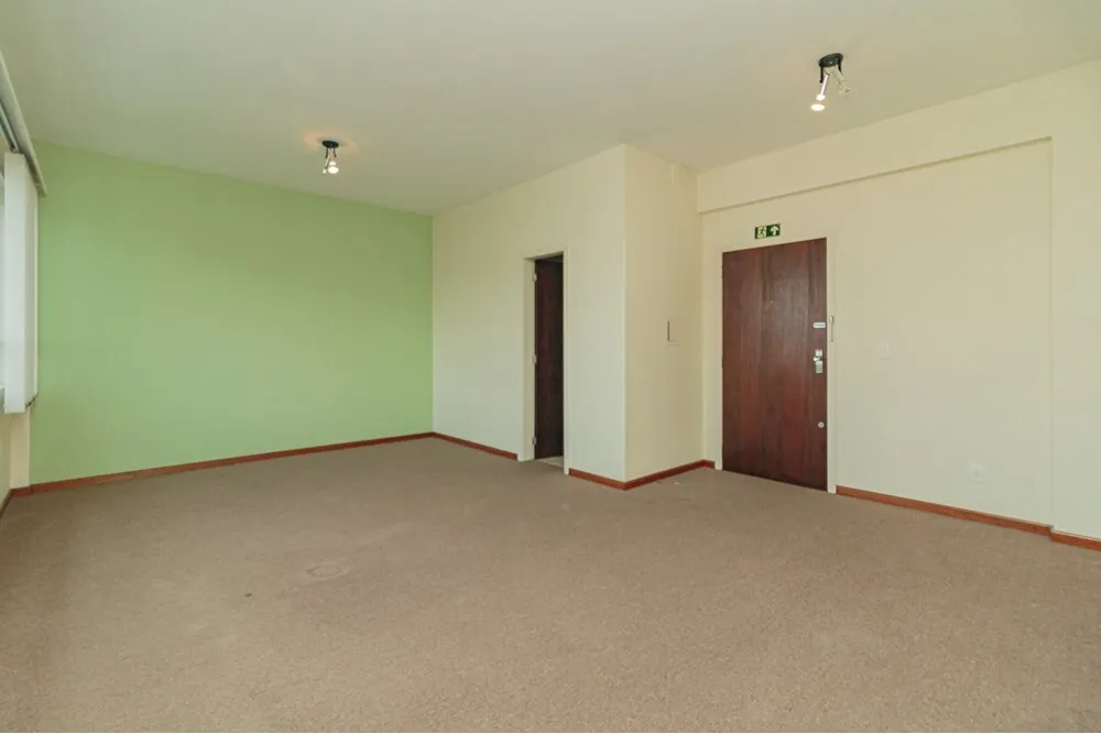 PI 165 Sala 610221046-15 - REMAX Donno Exclusividades