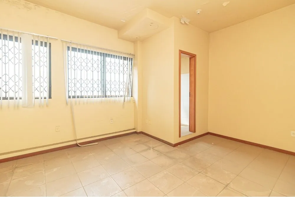 SAB 6352 Prédio 610221046-14 - REMAX Donno Exclusividades