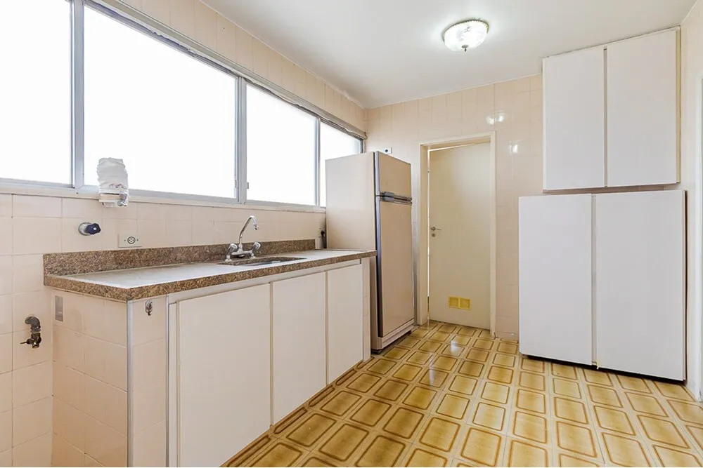 HDAL 915 Apto 601081007-81 - REMAX Lepex Exclusividades