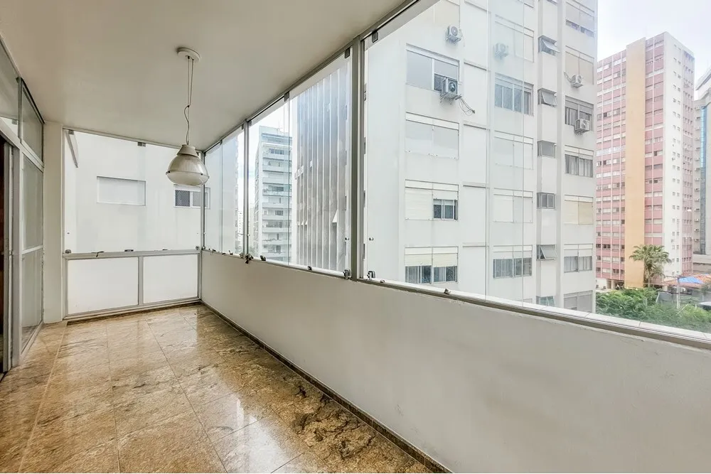 HBDI 821 Apto 601081048-22 - REMAX Lepex Exclusividades