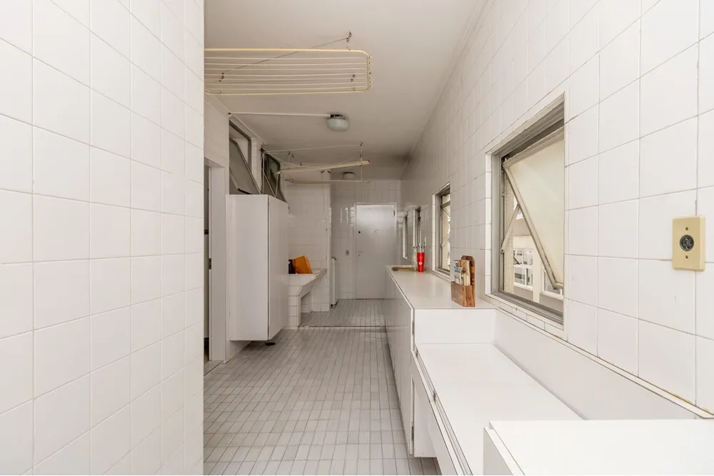HBDI 821 Apto 601081048-22 - REMAX Lepex Exclusividades