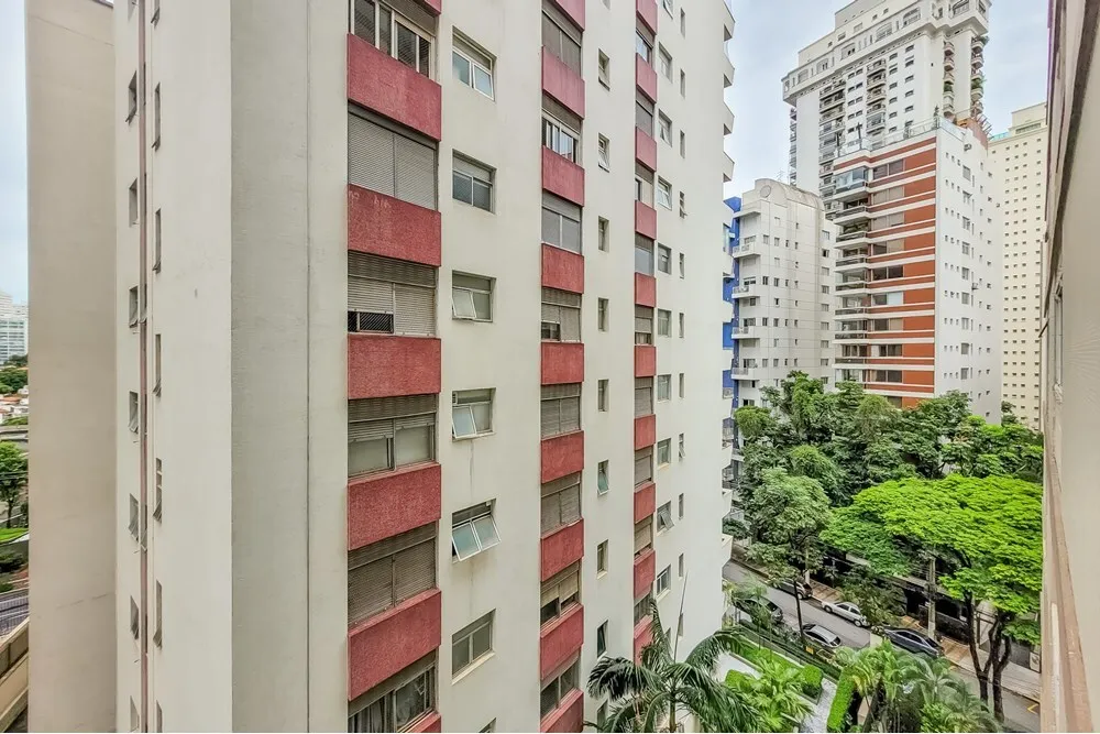 HBDI 821 Apto 601081048-22 - REMAX Lepex Exclusividades