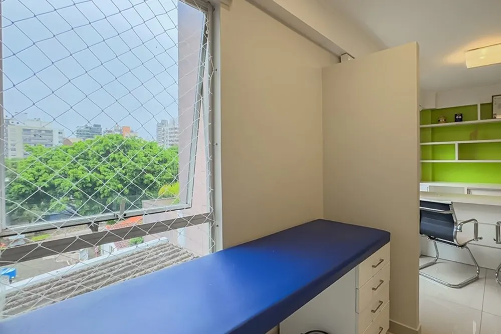 PT 572 Sala 610101004-40 - REMAX Tri Exclusividades