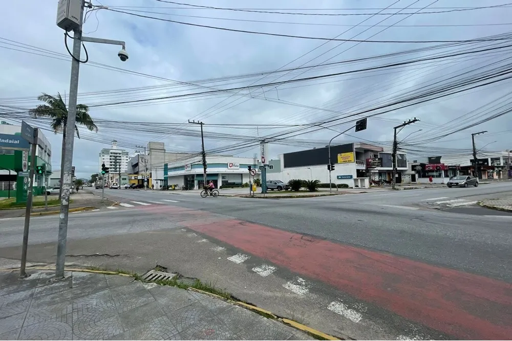 SJHL 1893 Pavilhão 590231005-58 - REMAX Dream On Exclusividades