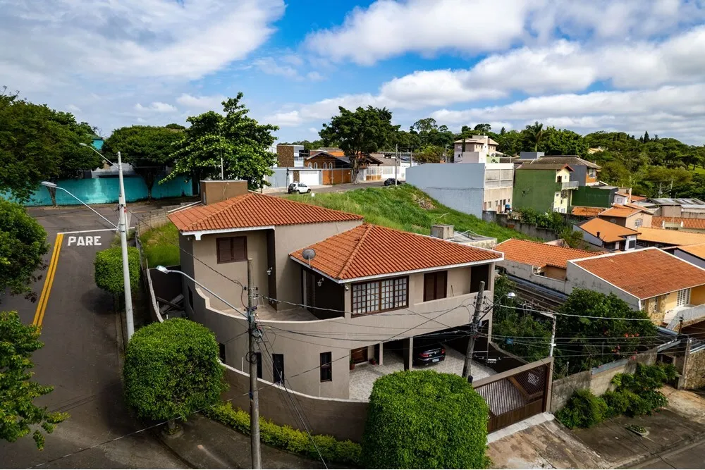 JAAL 86 Casa 690591010-38 - REMAX Máxima Exclusividades