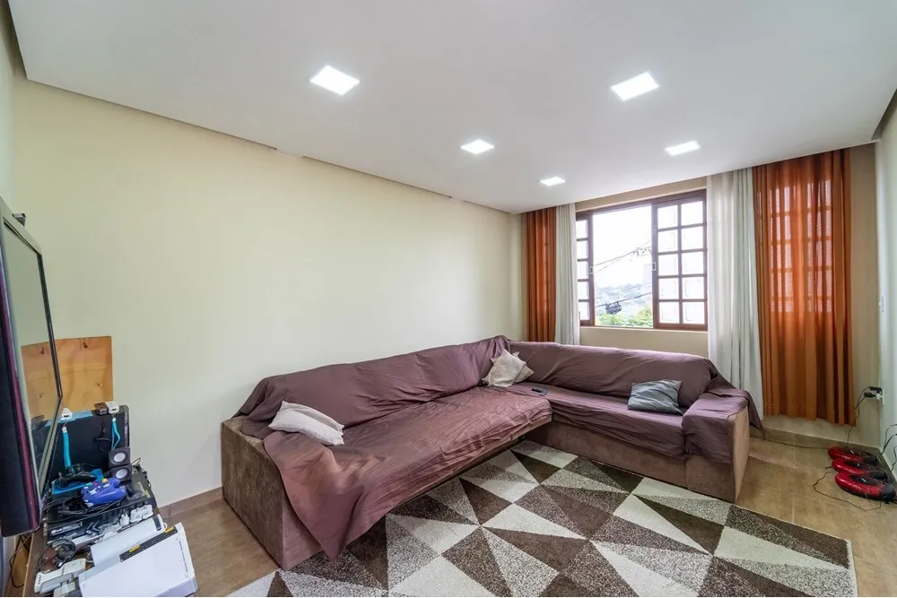 JAAL 86 Casa 690591010-38 - REMAX Máxima Exclusividades