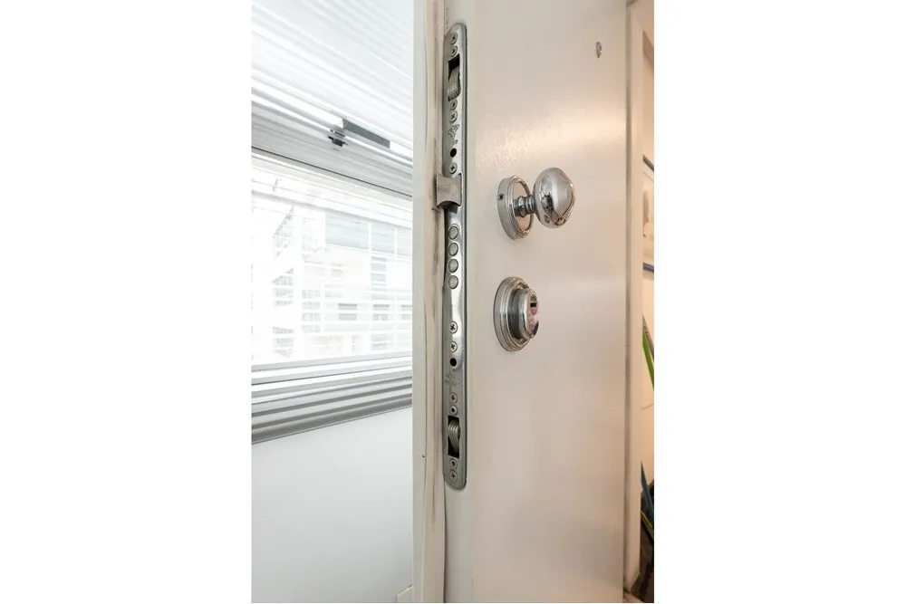 JPP 1326 Sala 601971018-1200 - REMAX Empire Exclusividades