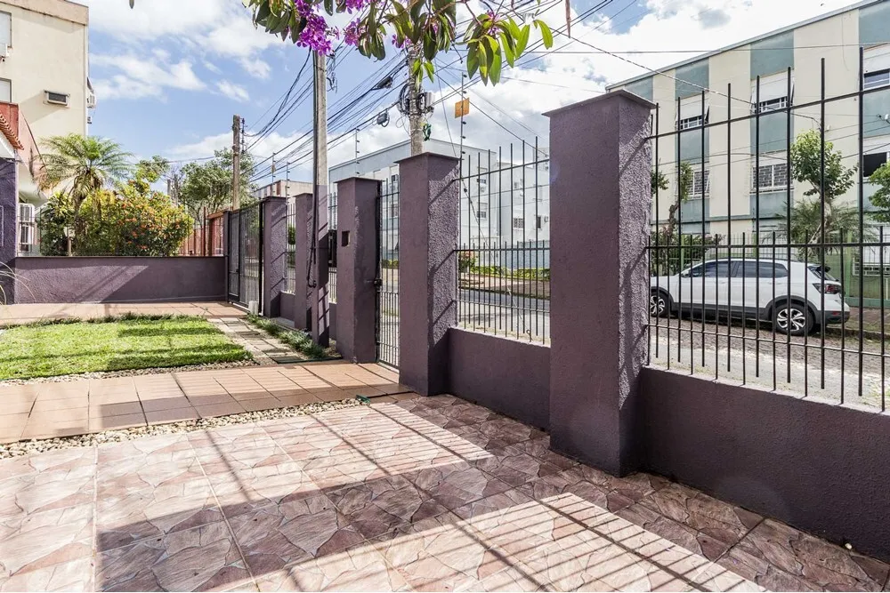 SSMOL 405 612511054-16 - REMAX Moderna Exclusividades
