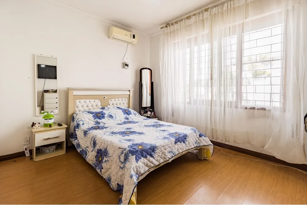 SSMOL 405 612511054-16 - REMAX Moderna Exclusividades