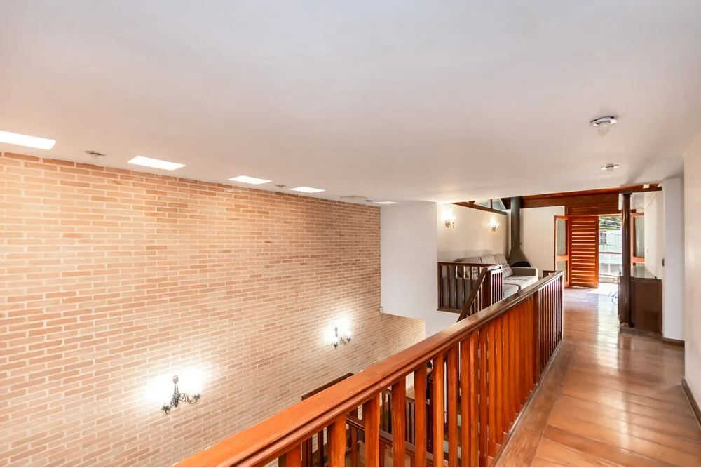 JFE 365 602291018-100 - REMAX B12 Exclusividades