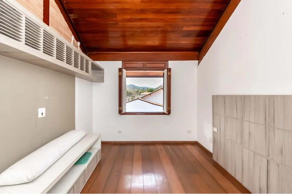 JFE 365 602291018-100 - REMAX B12 Exclusividades