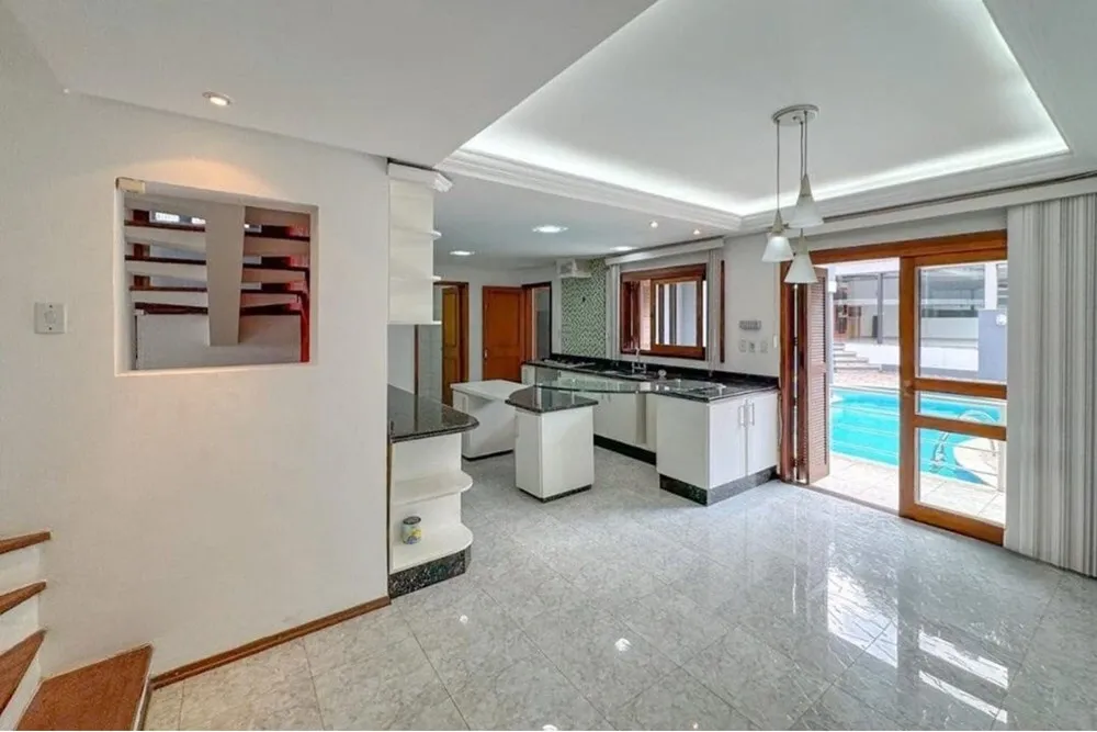 AT 937 612541001-102 - REMAX Street Exclusividades